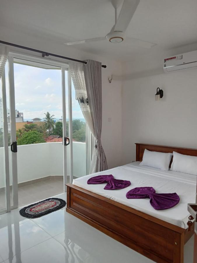 Para Inn Residence Dehiwala-Mount Lavinia Екстериор снимка