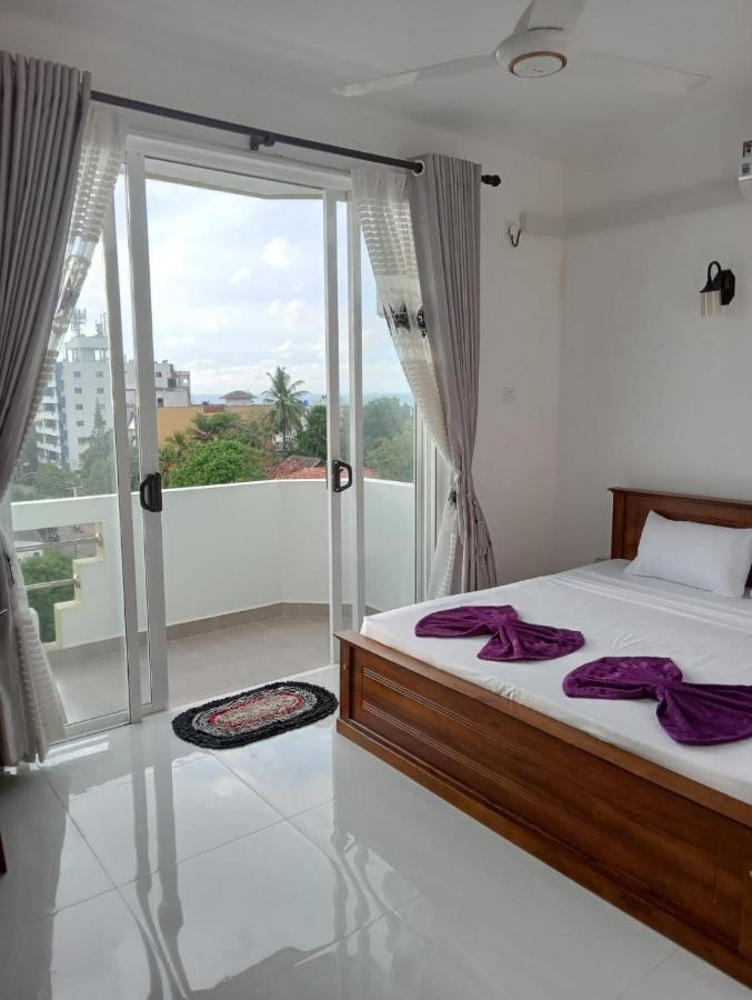 Para Inn Residence Dehiwala-Mount Lavinia Екстериор снимка